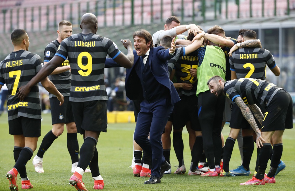 Chiến thắng tối thiểu của Inter Milan trước Verona