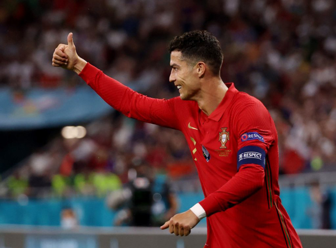 Ngôi sao sáng nhất vòng bàng EURO 2020 có phải Ronaldo không?