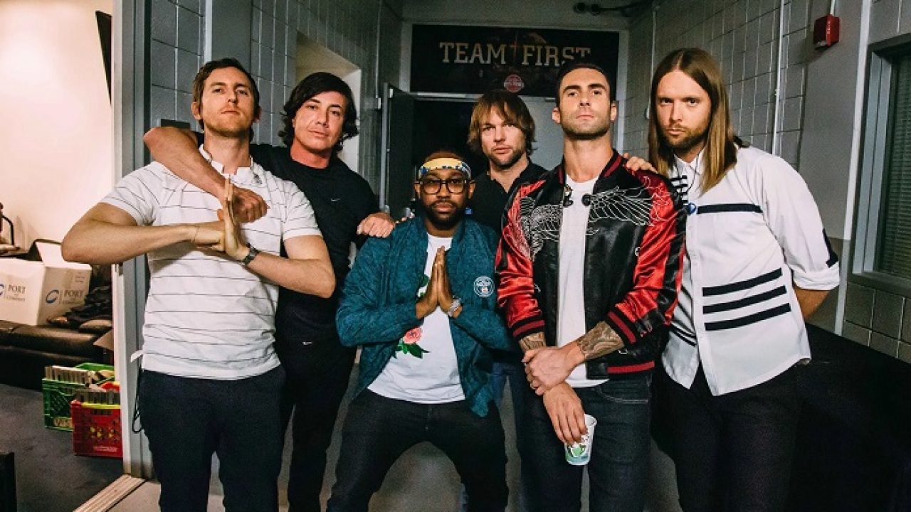 Album Jordi của nhóm Maroon 5 còn kèm theo sự đặc biệt mới